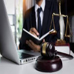 Advokater & Jurister